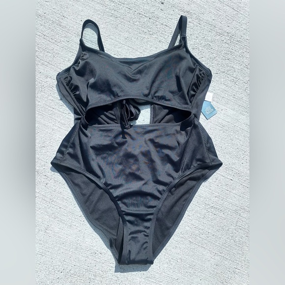 Wild Fable Black Cutout One-Piece Swimsuit NWT - Picture 1 of 6